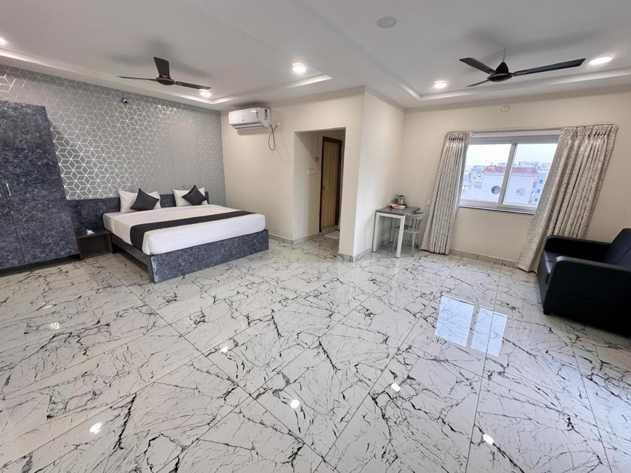 Hotel Aerotel,Hyderabad เชมชาบัด ภายนอก รูปภาพ