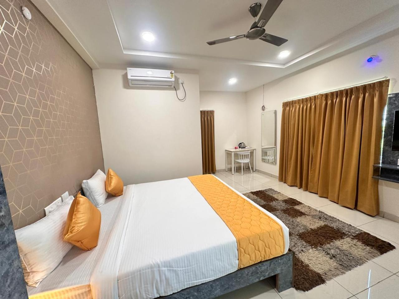 Hotel Aerotel,Hyderabad เชมชาบัด ภายนอก รูปภาพ