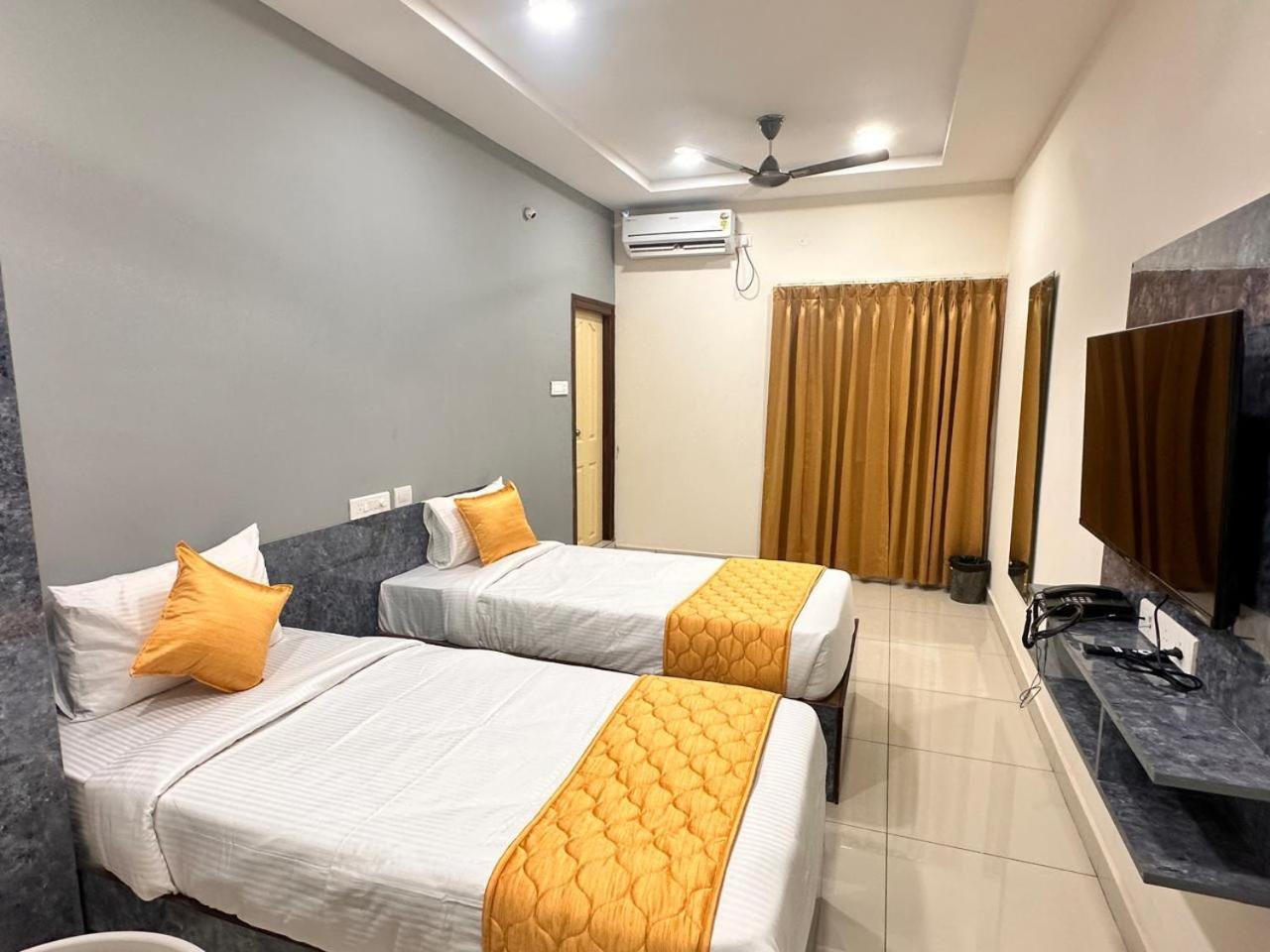 Hotel Aerotel,Hyderabad เชมชาบัด ภายนอก รูปภาพ