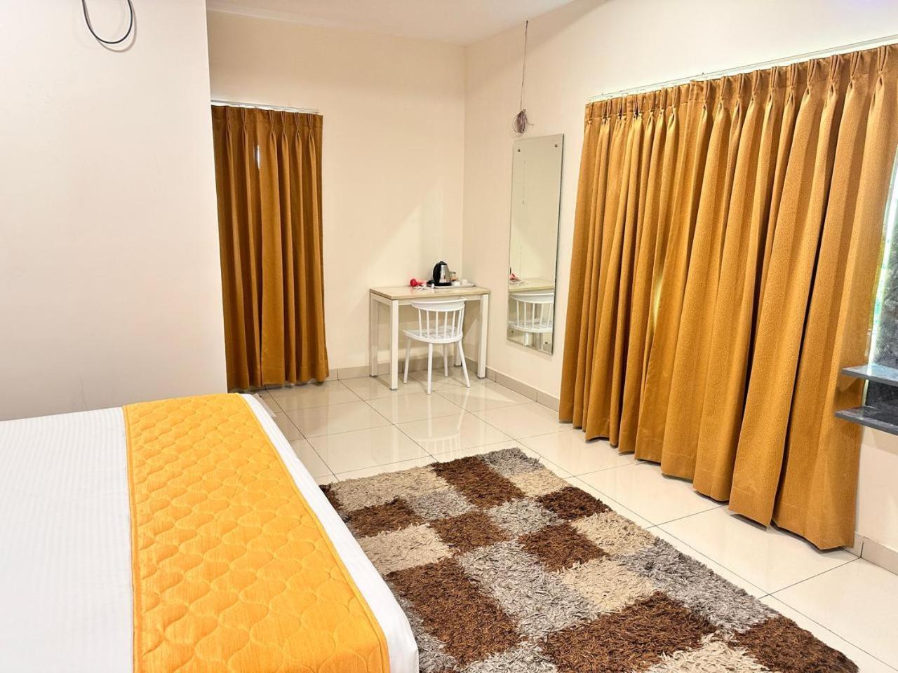 Hotel Aerotel,Hyderabad เชมชาบัด ภายนอก รูปภาพ